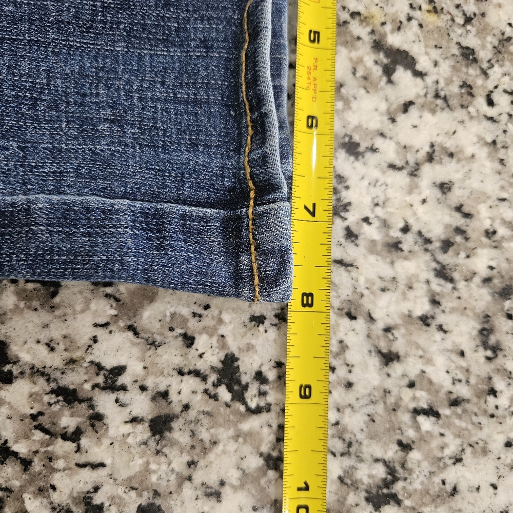 Lucky 410 Athletic Slim Blue Jeans with Classic Fading - Picture 11 of 11